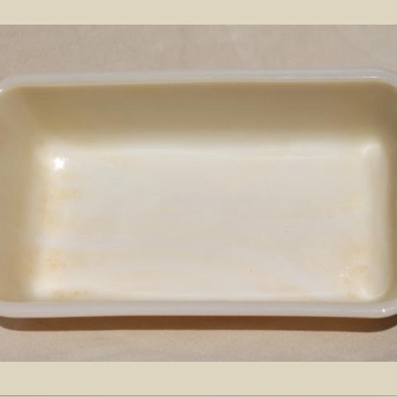 Fire King ivory or custard glass loaf pan. - Picture 4 of 4